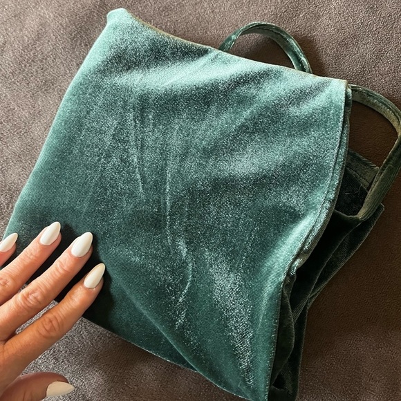 NWOT Pink Rose Cowl Neck Velvet Mini Dress Women’s XS Green Holiday Fall Revolve - Picture 6 of 12